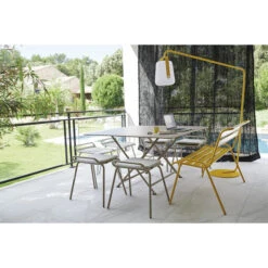 Table De Jardin 8 Personnes FERMOB Cargo 128 X 128 Cm - Muscade -Jardin Meubles Soldes Boutique 024114 table jardin fermob cargo 128 128 cm muscade ambiance 2