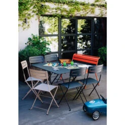 Table De Jardin 8 Personnes FERMOB Cargo 128 X 128 Cm - Carbone -Jardin Meubles Soldes Boutique 024147 table jardin fermob cargo 128 cm carbone ambiance 4
