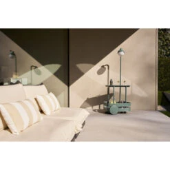 Chariot Desserte Fatboy Jolly Trolley - Dark Sage -Jardin Meubles Soldes Boutique 105835 chariot desserte fatboy jolly trolley dark sage ambiance 2