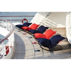 Pack Rocking Chair Rock'n'Roll Noir + Pouf Original Outdoor Rouge Fatboy -Jardin Meubles Soldes Boutique 11 fatboy rocknroll original outdoor moodpicture ss rotterdam min