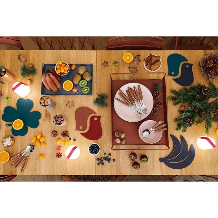 Dessous De Plat FERMOB Oiseaux - Rouge Ocre / Piment 9 Dessous De Plat FERMOB Oiseaux - Rouge Ocre / Piment – Image 7