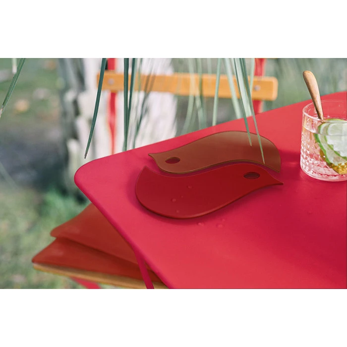 Dessous De Plat FERMOB Oiseaux - Rouge Ocre / Piment 5 Dessous De Plat FERMOB Oiseaux - Rouge Ocre / Piment – Image 3