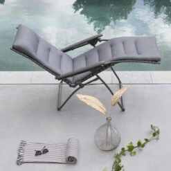 Fauteuil Relax Pliant LAFUMA Evolution BeComfort - Argent -Jardin Meubles Soldes Boutique lfm2830.8901 fauteuil relax pliant lafuma evolution becomfort argent ambiance 2