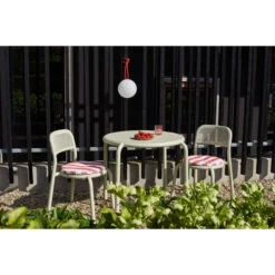 Table De Jardin 2 Personnes Fatboy Toní Bistreau - Anthracite 14 Table De Jardin 2 Personnes Fatboy Toní Bistreau - Anthracite -Jardin Meubles Soldes Boutique table fatboy toni bistreau ambiance min