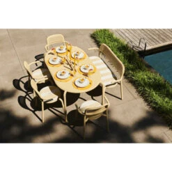 Table De Jardin 6 Personnes Fatboy Toní Tavolo - Desert -Jardin Meubles Soldes Boutique table fatboy toni tavolo ambiance 2 min